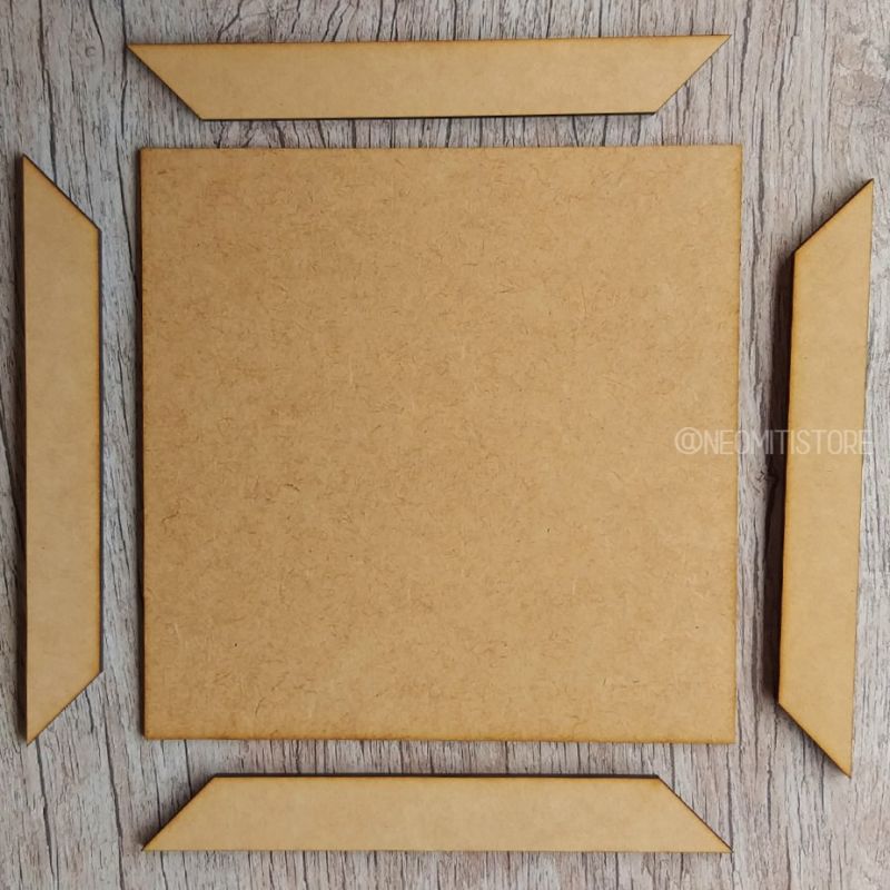 Quadrinho com moldura quadrado em mdf cortado a laser para artesanato lettering sem acabamento sem colar